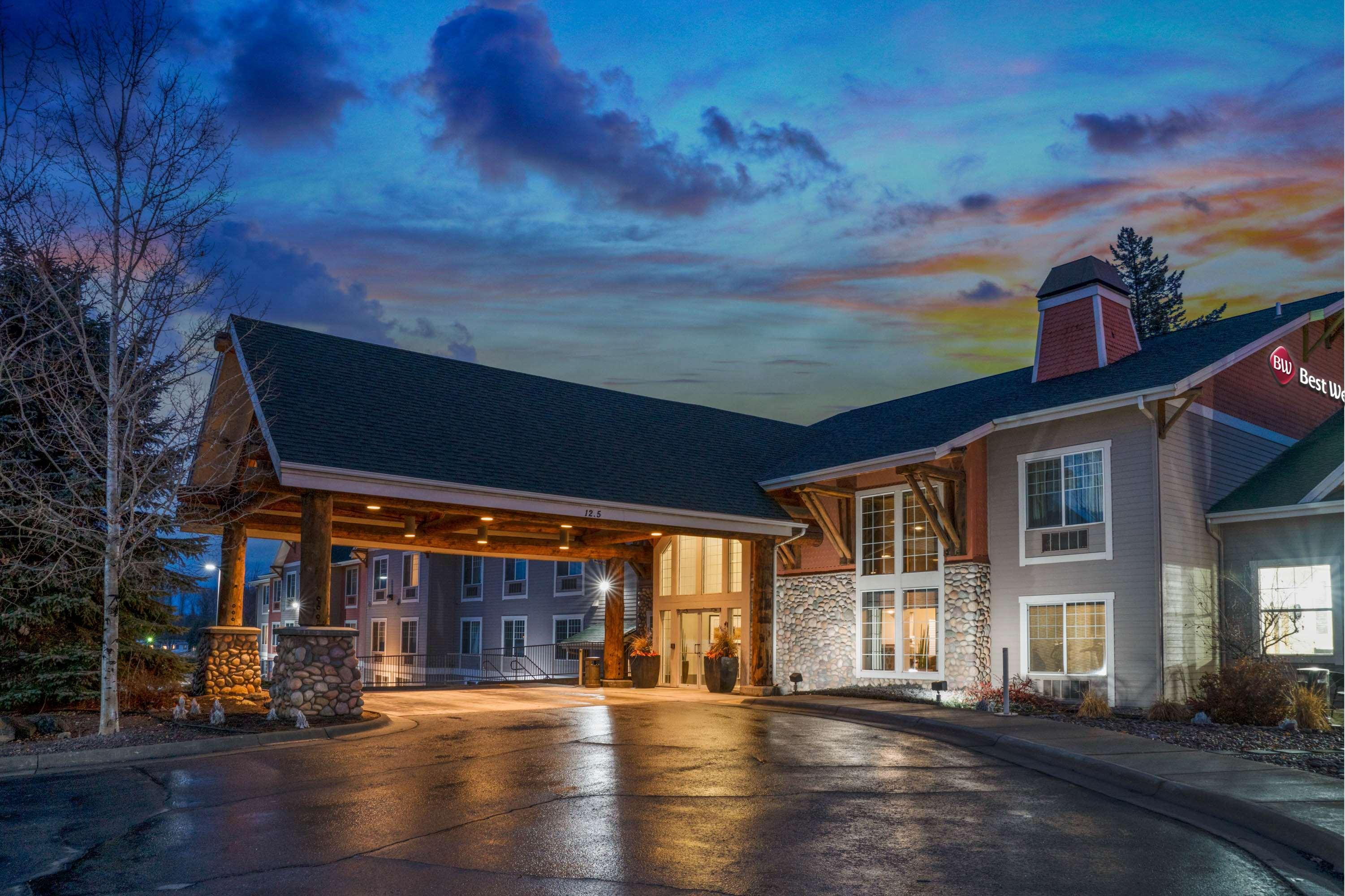 Best Western Plus Kalispell/Glacier Park West Hotel & Suites Exterior photo