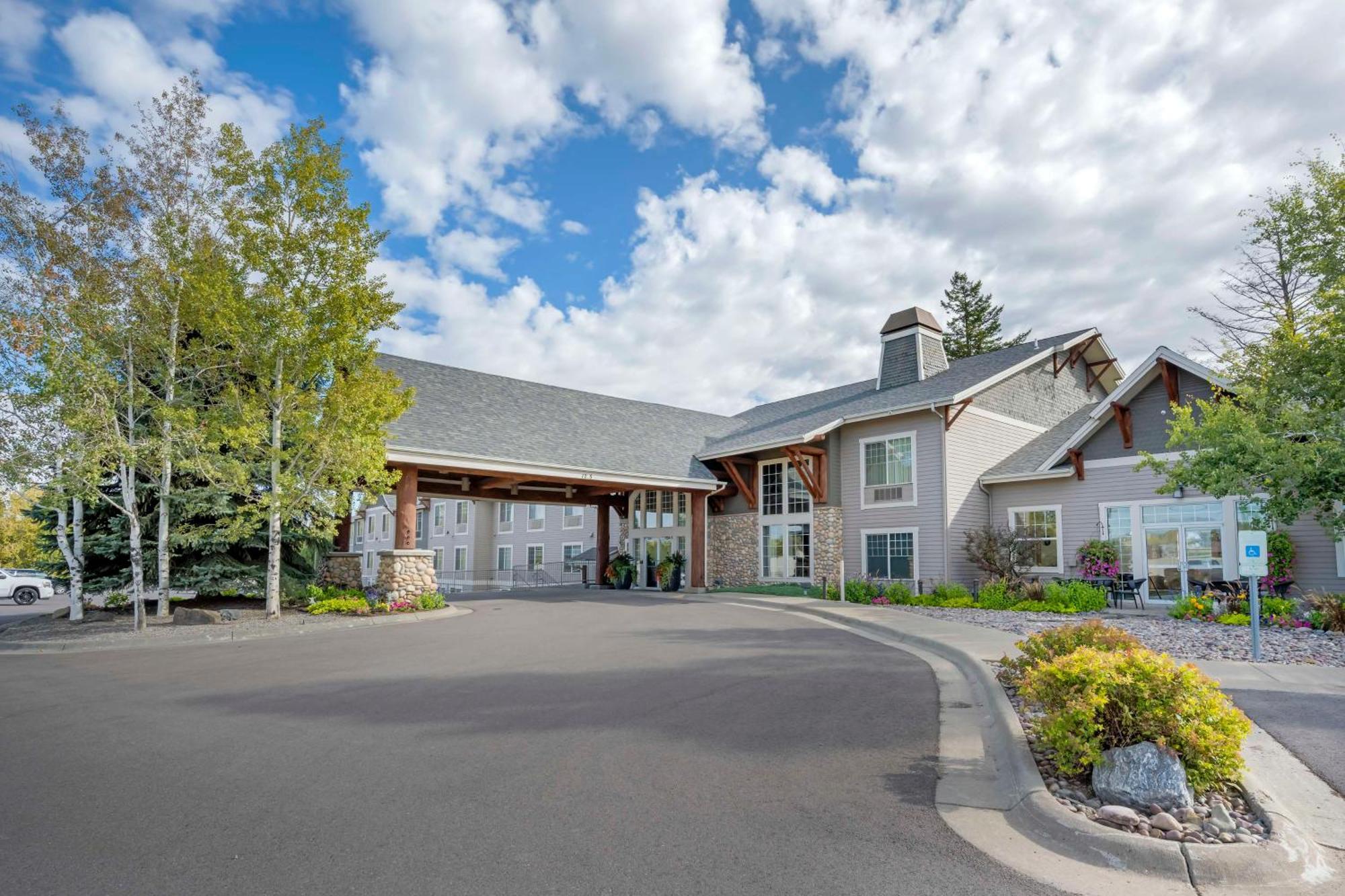 Best Western Plus Kalispell/Glacier Park West Hotel & Suites Exterior photo